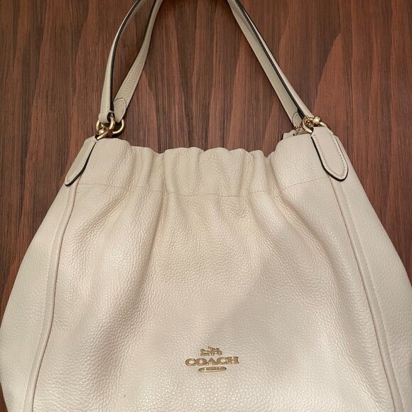Coach Handbags - Coach leather purse